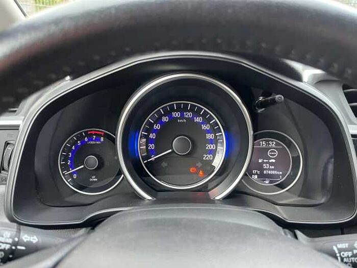 Honda Jazz 1.3 i-VTEC Elegance Allwetter AHK